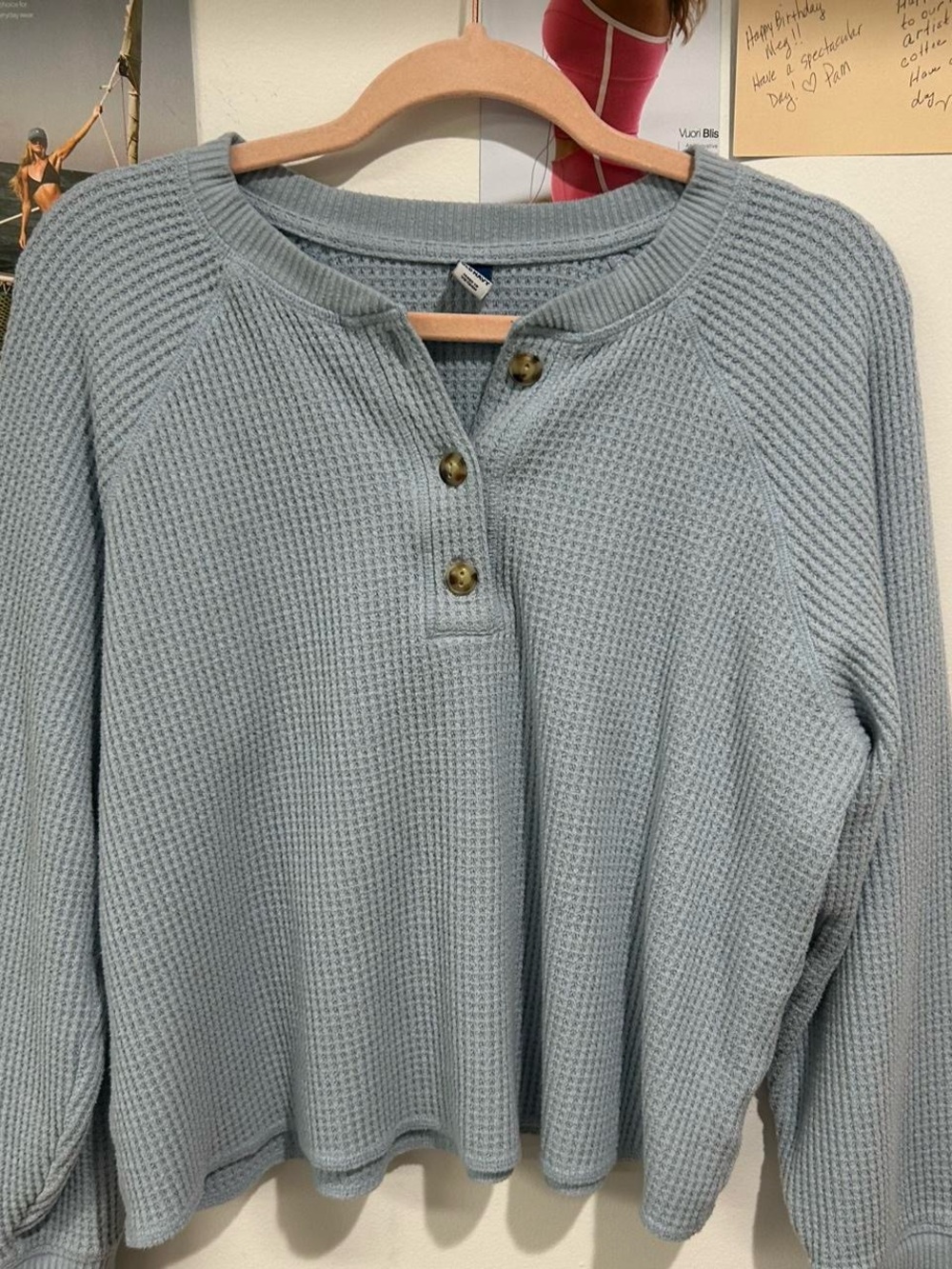 Waffle-Knit Henley Top - Light Blue